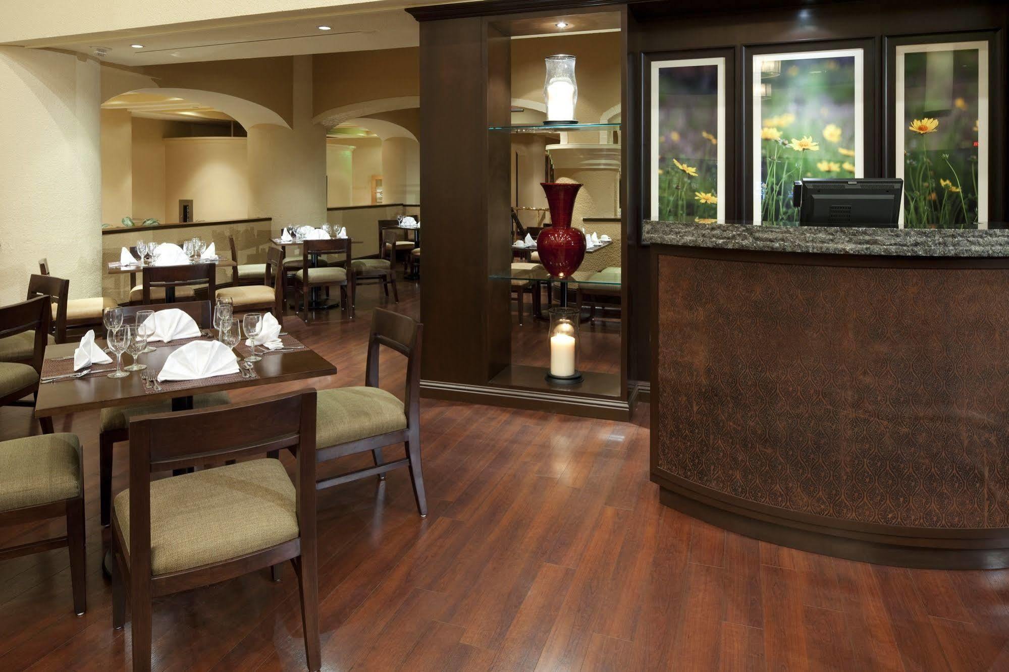 Sheraton Dfw Airport Hotel Irving Restaurant foto